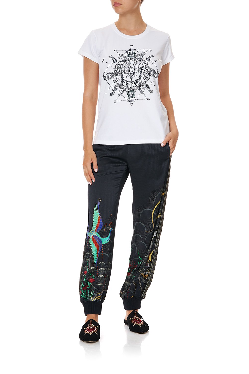 CURVED HEM FITTED TEE CAPRICORN