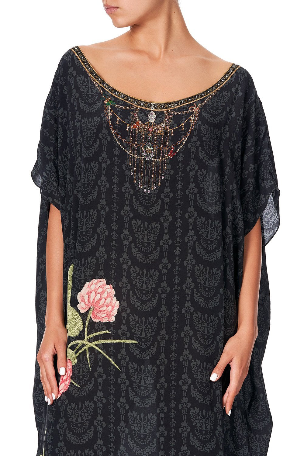 SLIM LINE ROUND NECK KAFTAN PROVINCIAL PETAL
