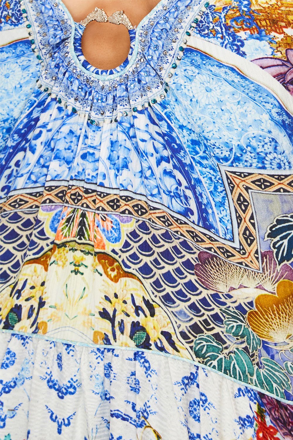 CAMILLA HIGH-LOW U-RING DRESS GEISHA GATEWAYS