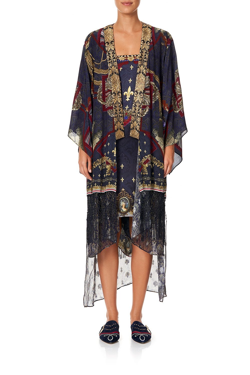 KIMONO WITH LONG UNDERLAY THIS CHARMING WOMAN