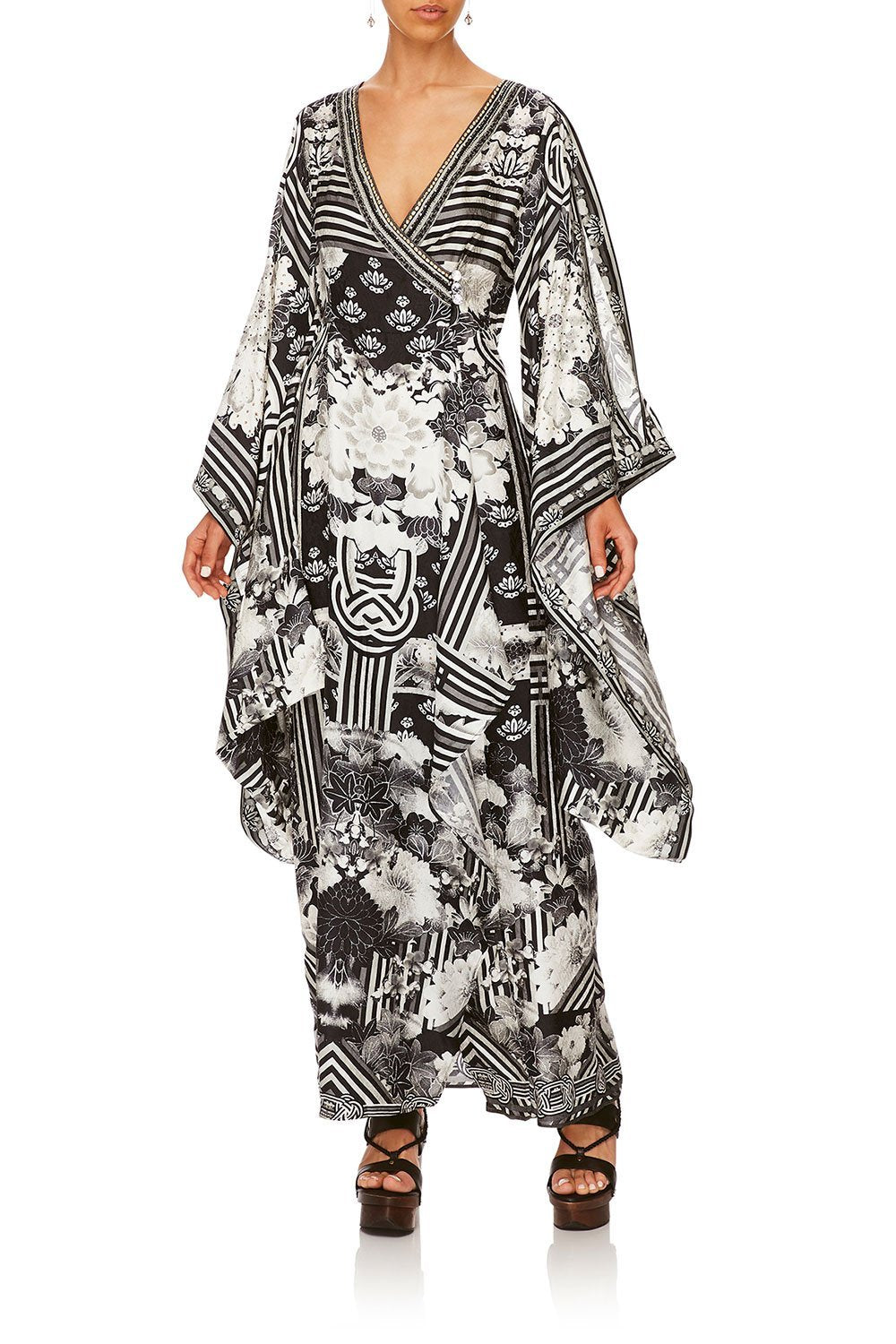 CAMILLA WILD MOONCHILD KIMONO W SPLIT SLEEVE