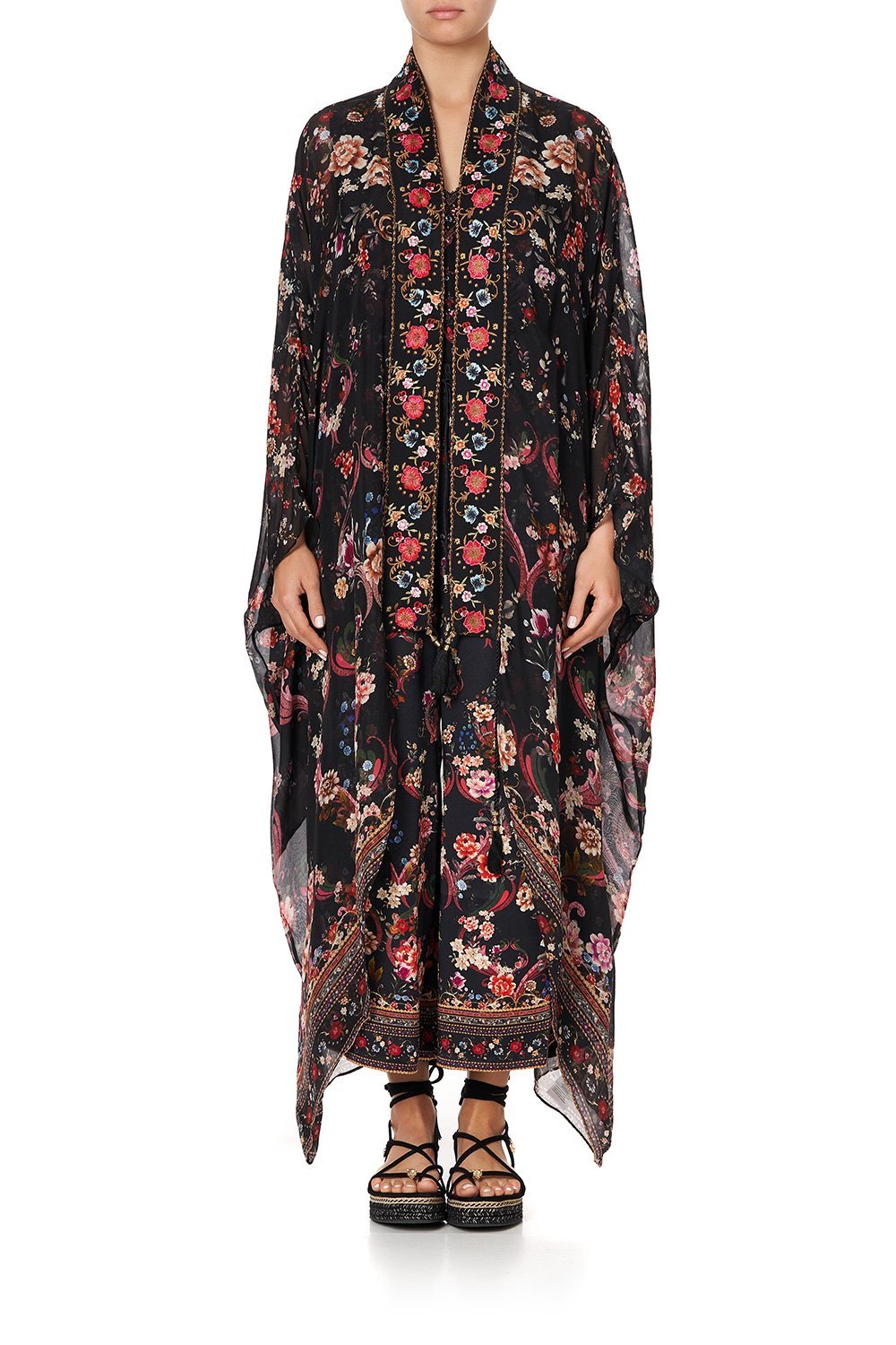 LAYER WITH KIMONO COLLAR A GIRL LIKE YOU