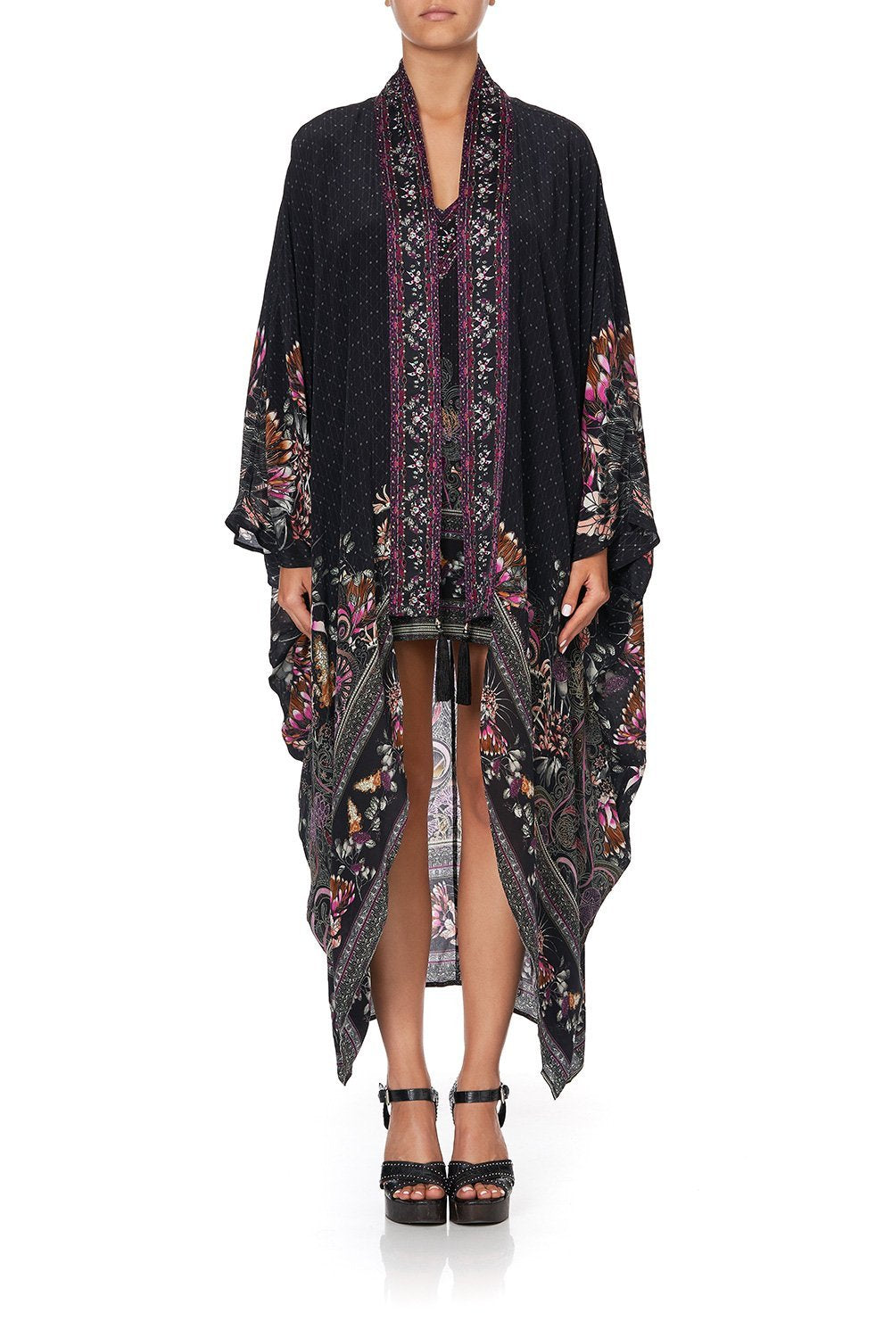 LAYER WITH KIMONO COLLAR RESTLESS NIGHTS