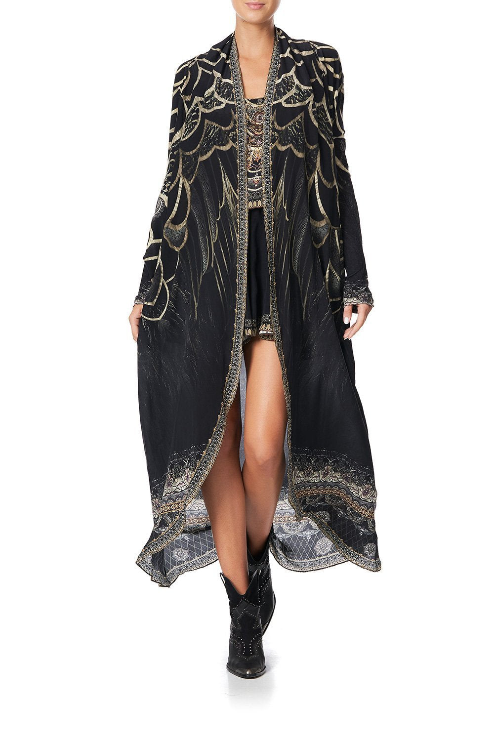 LONG CASUAL JACKET WITH POCKETS UNDER A FULL MOON