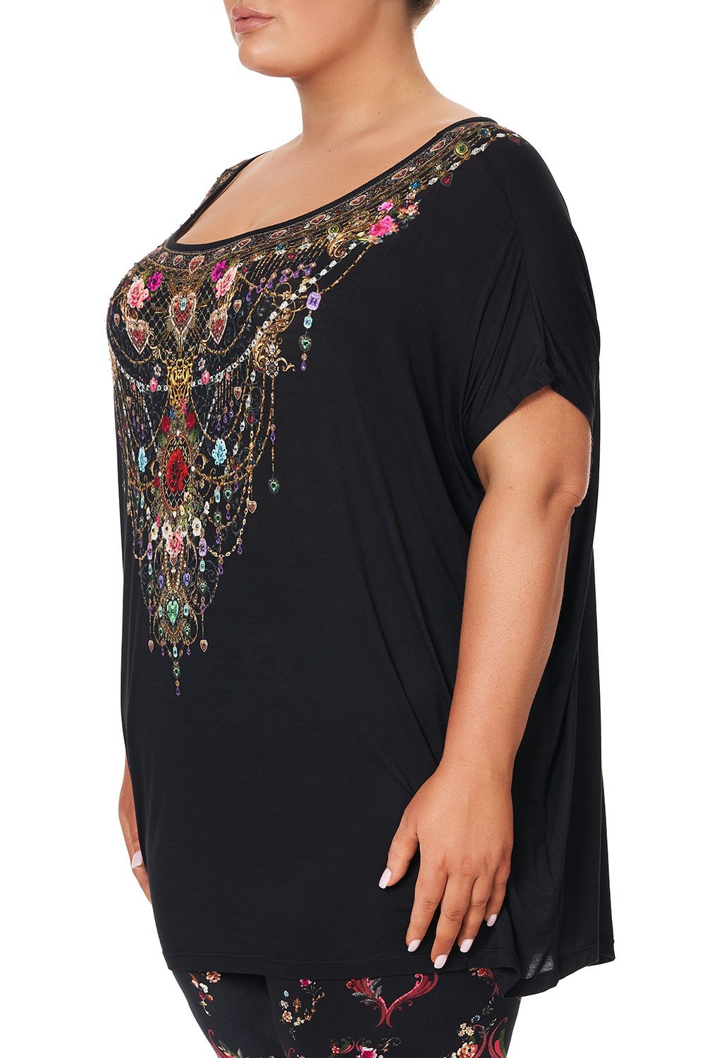 LOOSE FIT TEE A GIRL LIKE YOU