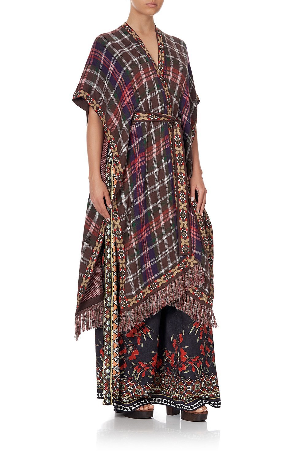 TIE FRONT PONCHO WITH FRINGING PAVED IN PAISLEY
