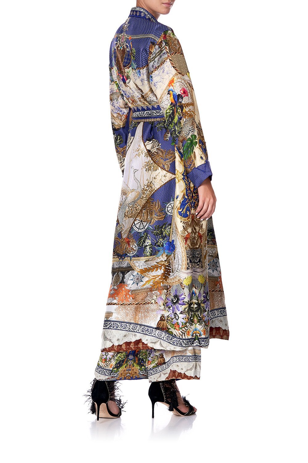 LONG ROBE WITH TIE MUSE NOVELS