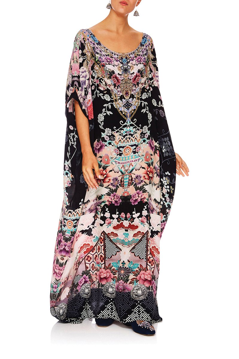 CAMILLA NIGHTS WITH HER ROUND NECK KAFTAN