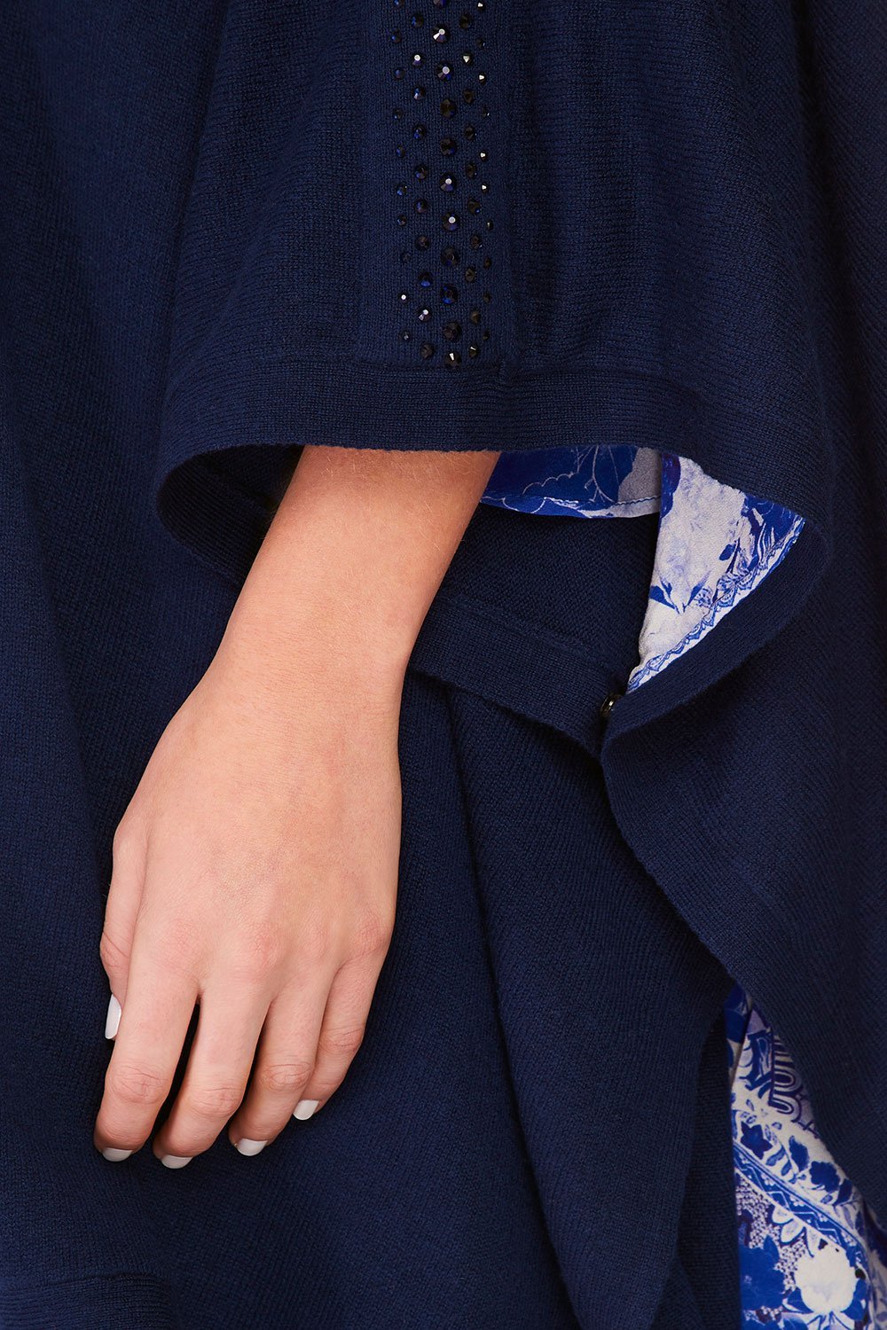 CAMILLA THE FAN SEA ROUND NECK PONCHO W FULL LINING