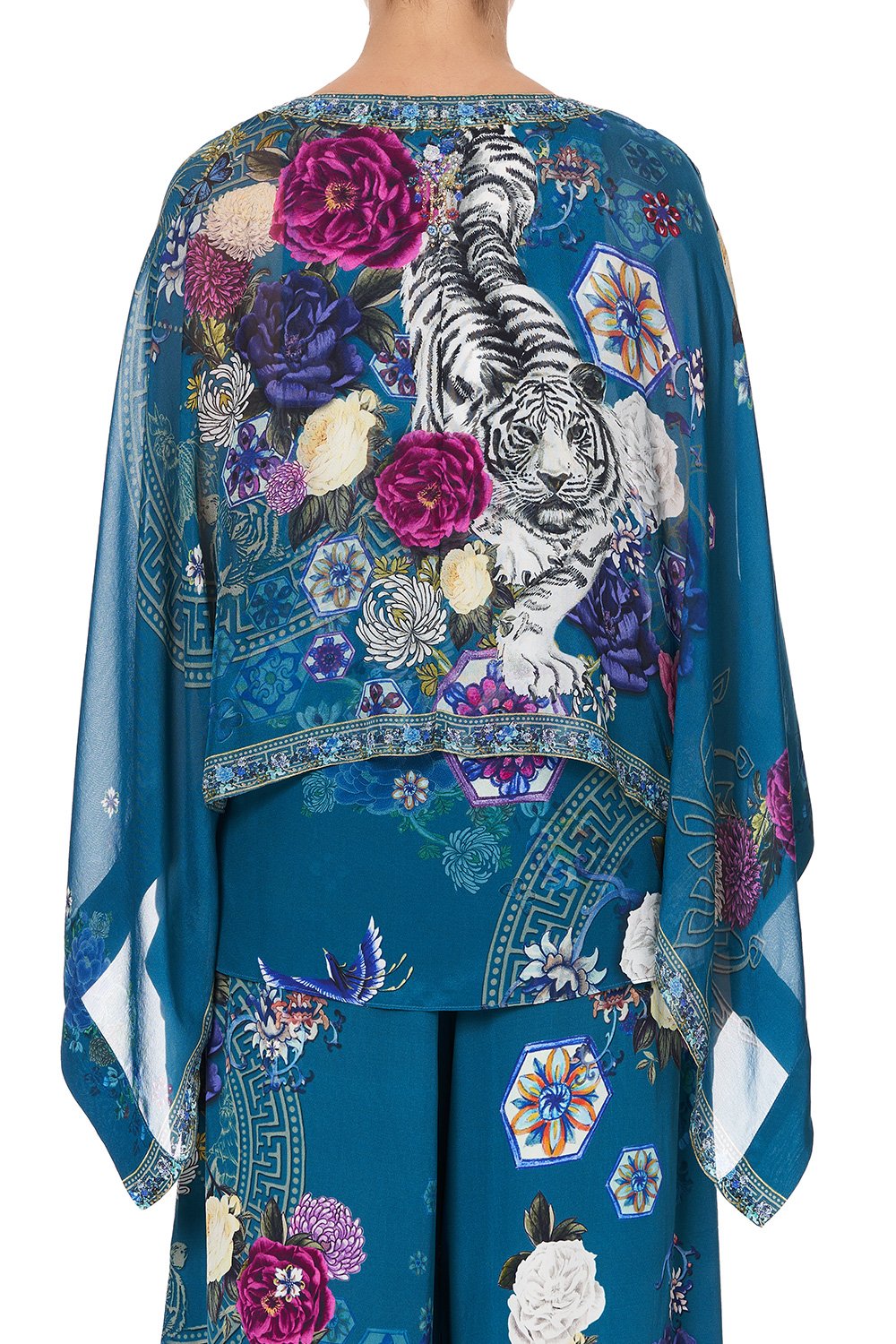 SHEER LAYERED TOP LUNAR GAZING