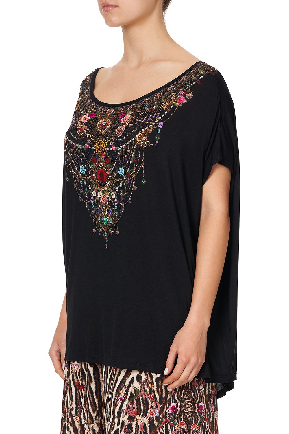 LOOSE FIT TEE A GIRL LIKE YOU