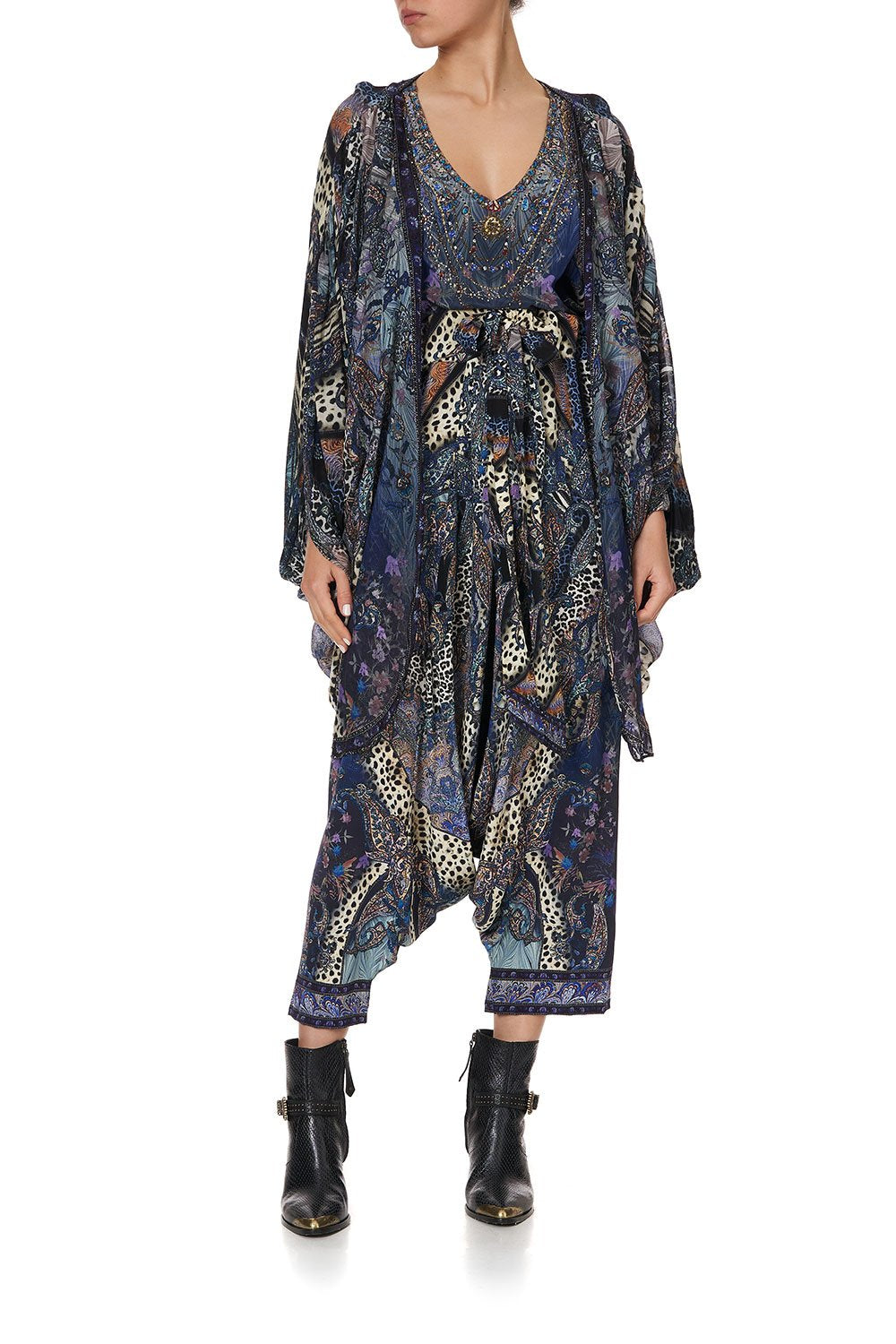 SHORT GATHERED LAYER WITH DRAPED SHOULDER FESTIVAL EXPRESS