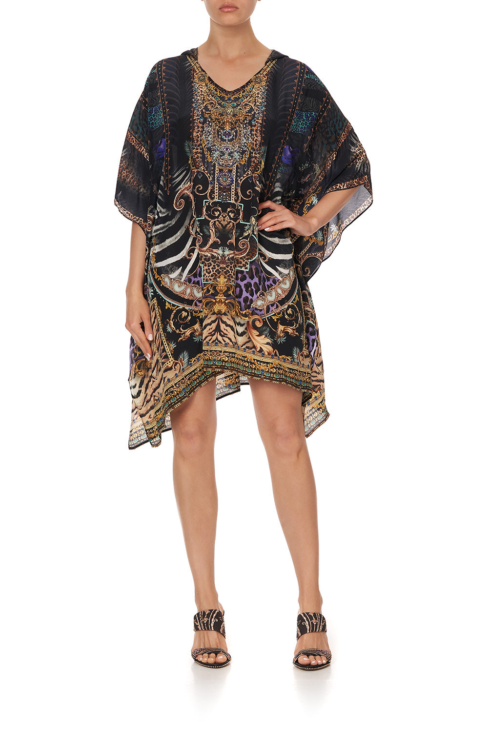 SHORT HOODED KAFTAN SHES GOT GRACE