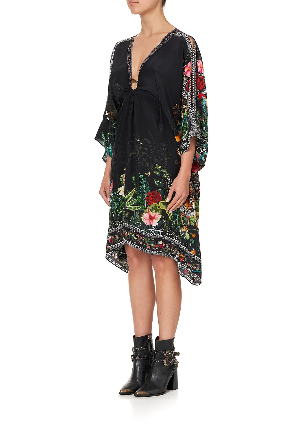 SHORT KAFTAN WITH HARDWARE RAISED WITH WOLVES