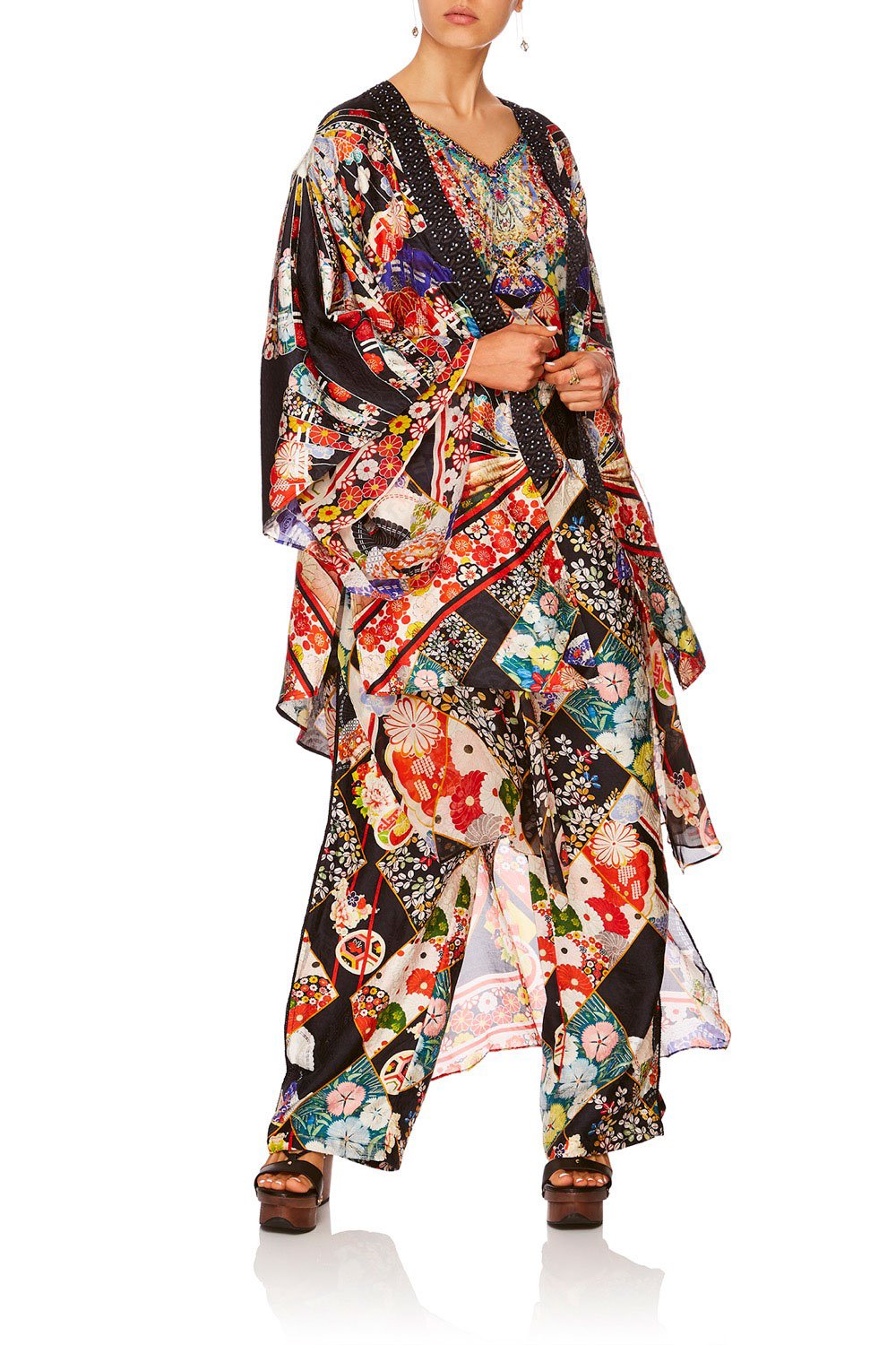 CAMILLA STAR GIRL KIMONO W LONG UNDERLAYER