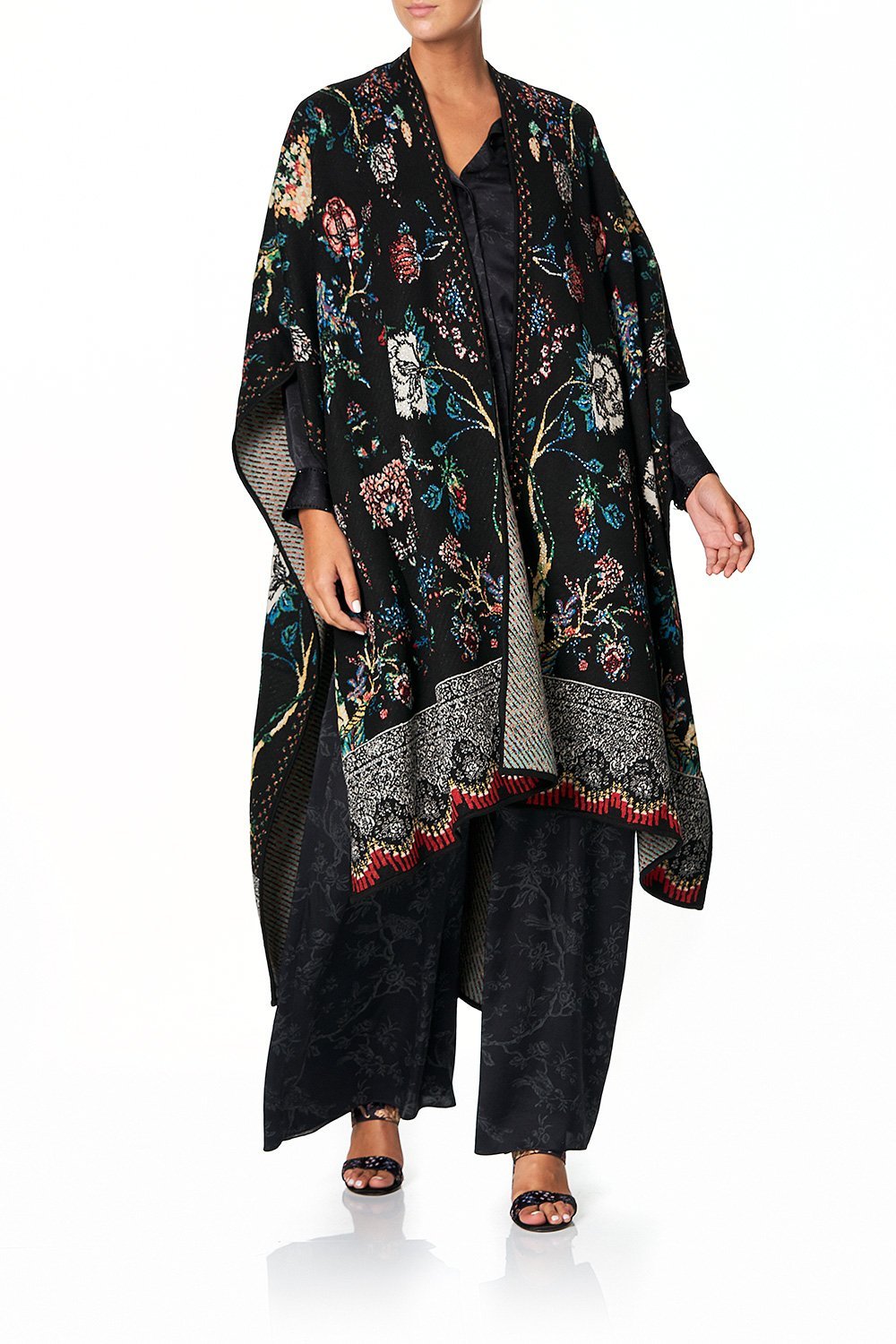 CAMILLA THROW OVER PONCHO HAUTE PROVINCIAL