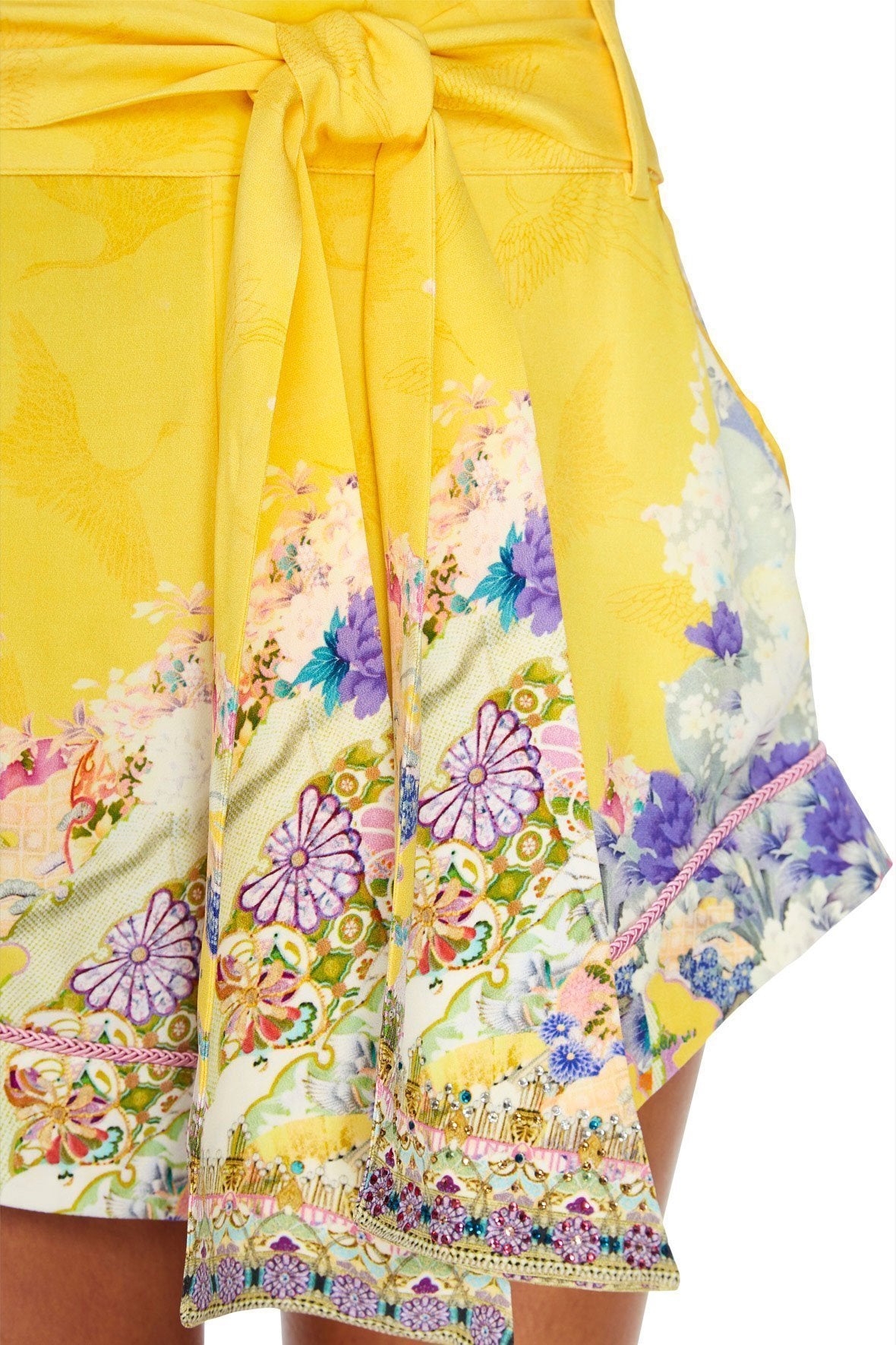 TIE DETAIL HIGH CUT SHORTS MELLOW MUSE