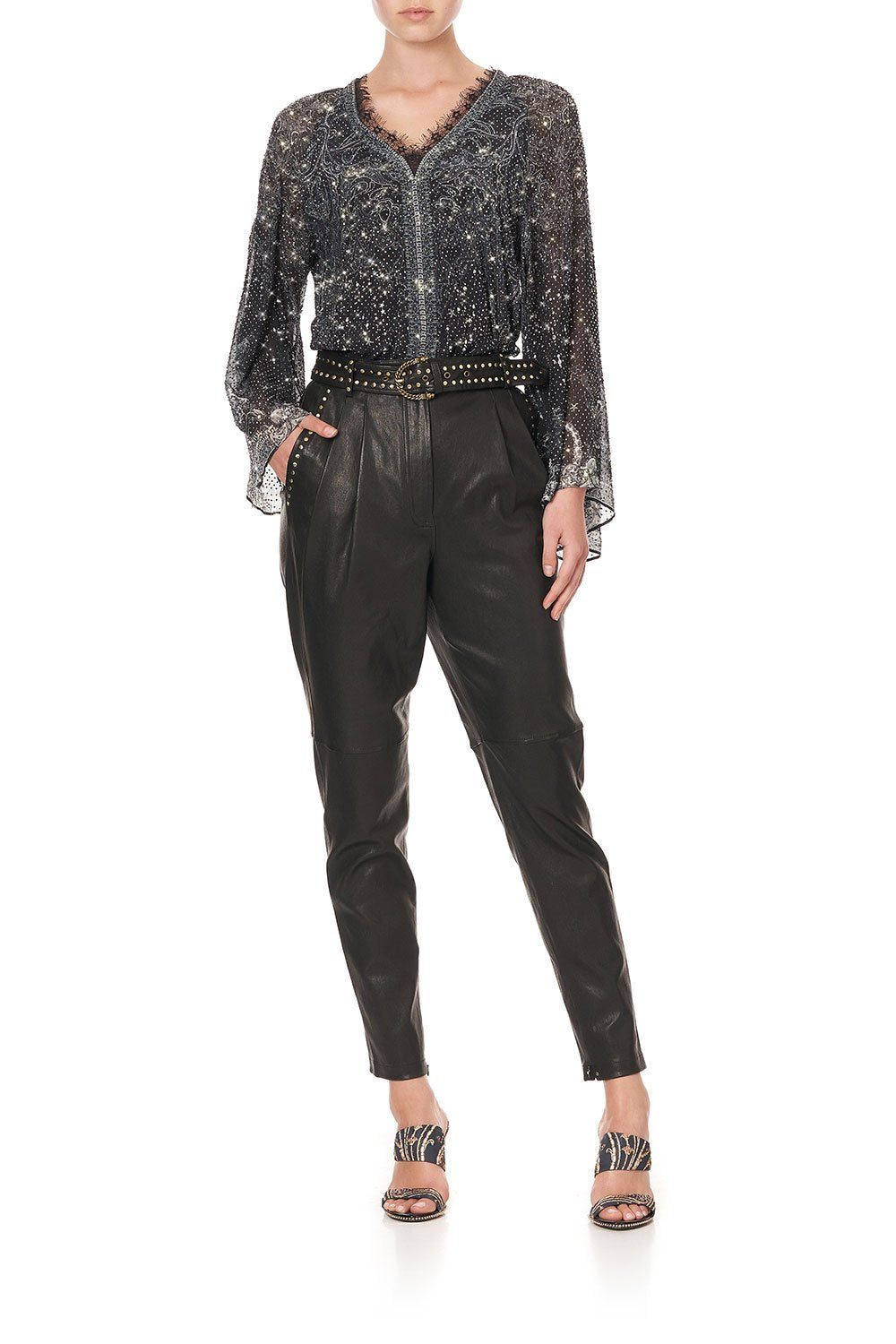 V NECK BLOUSE WITH NECKBAND MIDNIGHT PEARL