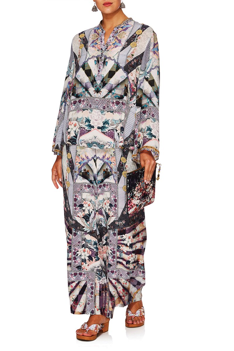 CAMILLA IN HER SHOES WIDE SLEEVE BUTTON UP BLOUSE