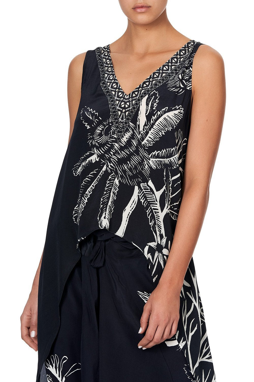 HIGH LOW CROSS OVERLAY TOP BOTANICAL BANDITS