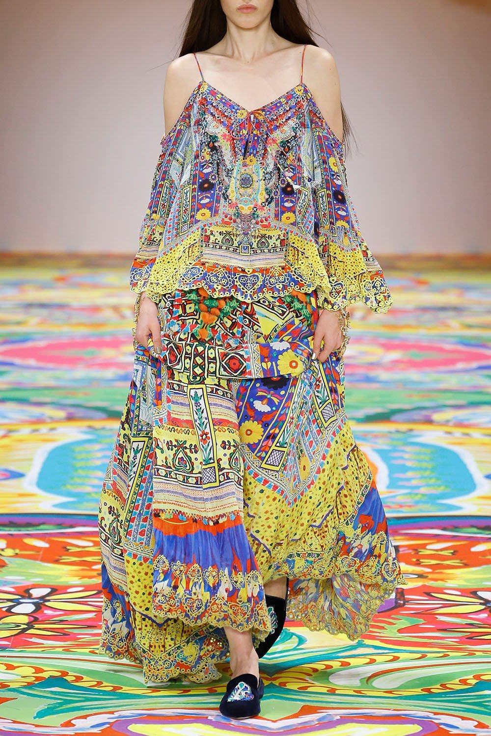 INSIDE MY MIND DROP SHOULDER TOP