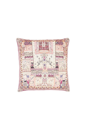 ON THE ROAD LARGE SQUARE CUSHION