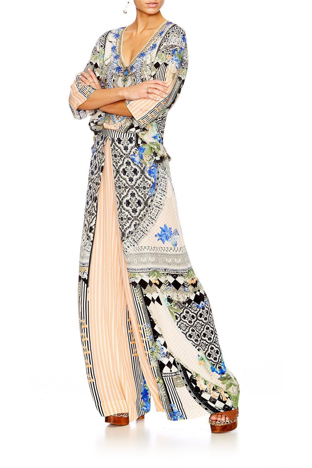 SALVADOR SECRETS V NECK OVERSIZED BLOUSE