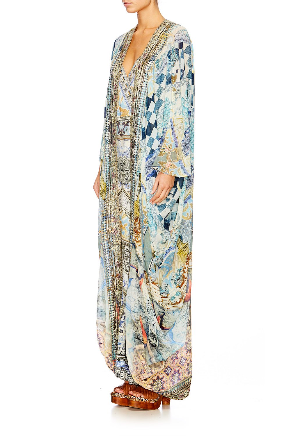 LOVERS DREAM LONG SLEEVE LONG CAPE