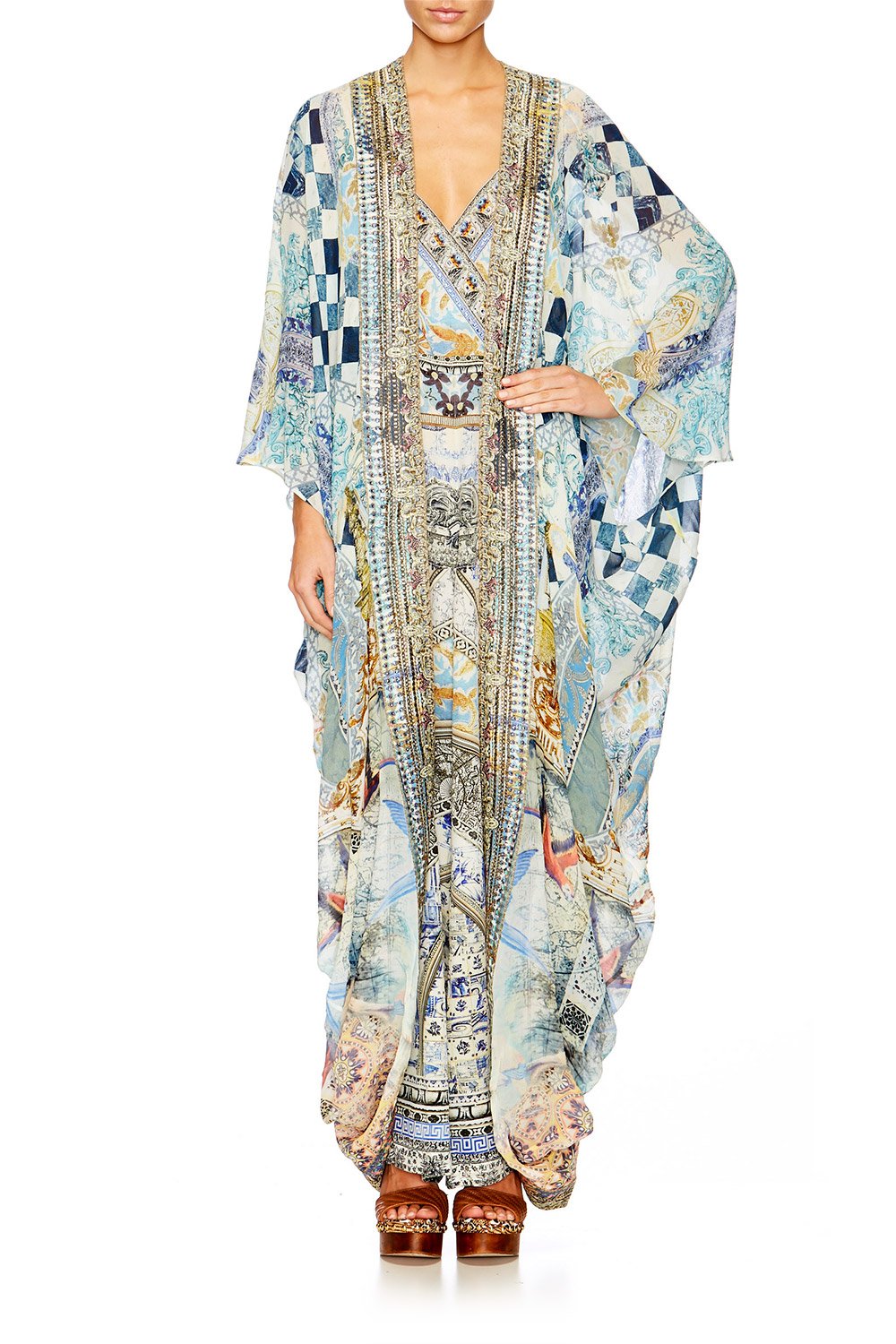 LOVERS DREAM LONG SLEEVE LONG CAPE