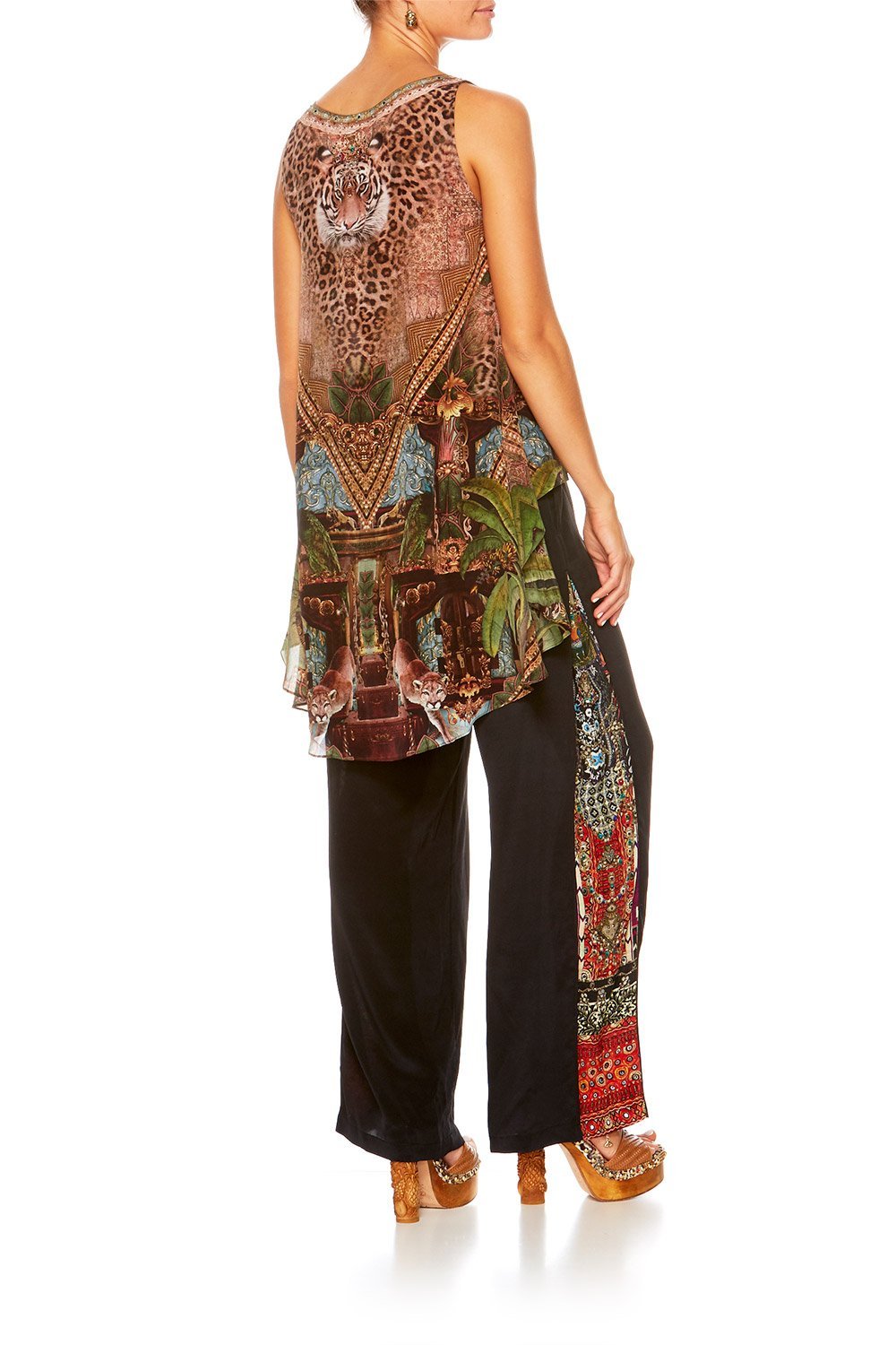 THE GYPSY LOUNGE LONG BACK SCOOP NECK SINGLET