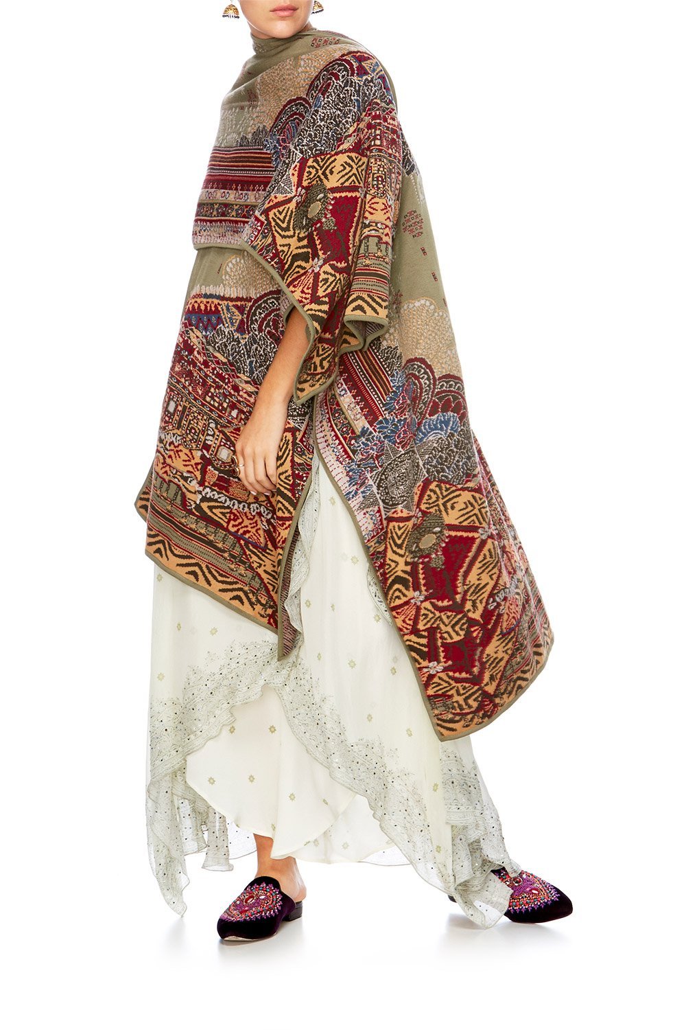 THE CARAVAN OVERSIZED THROWOVER