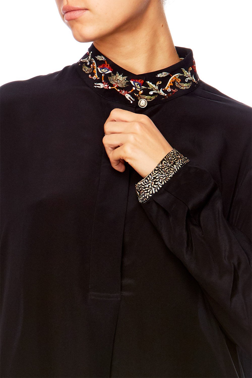 CHAMBER OF REFLECTIONS LONG LINE BLOUSE W HIGH COLLAR